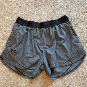 Under Armour shorts size small